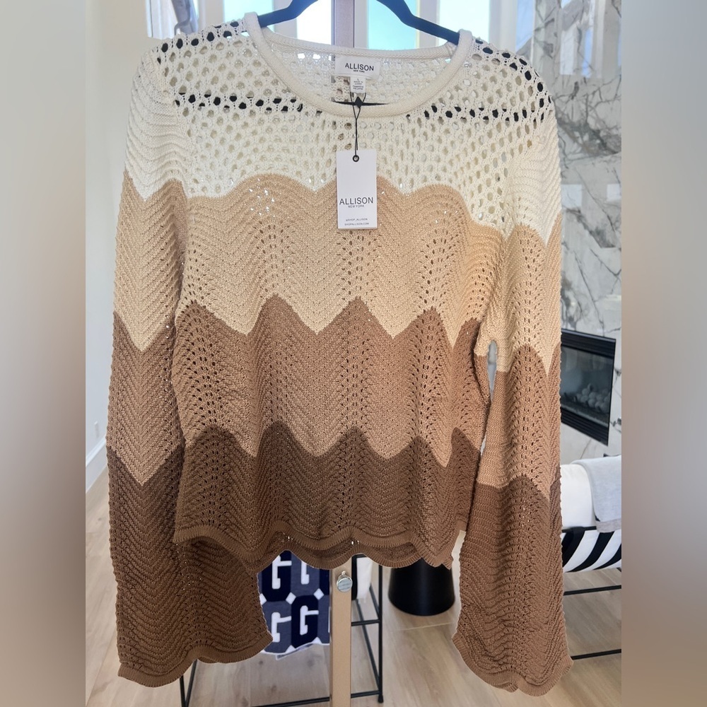 Allison Parla Pullover